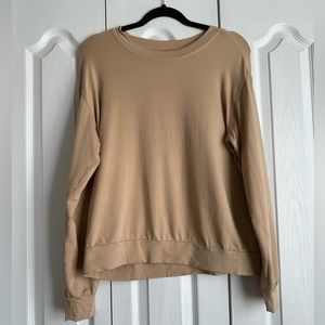 Lou & Gray super soft pullover size small